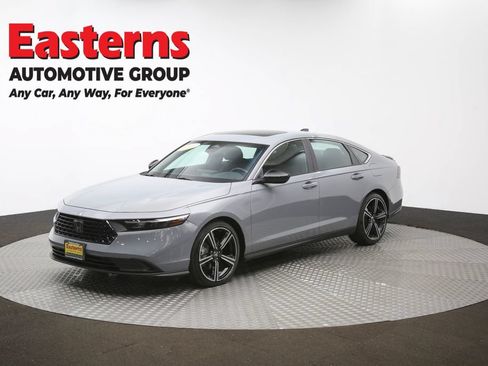 Used 2025 Honda Accord Sport image 53