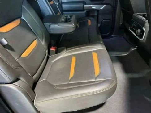 Used 2020 GMC Sierra 2500 AT4 w/ AT4 Premium Package image 47