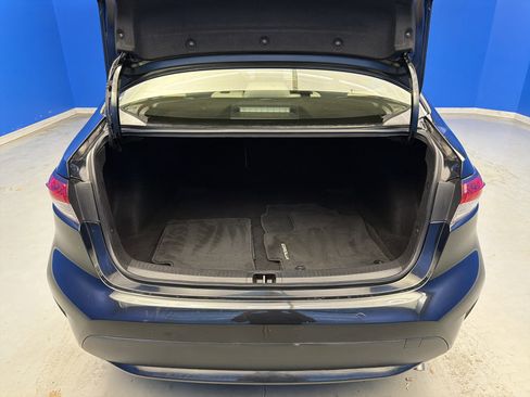 Used 2022 Toyota Corolla LE image 27