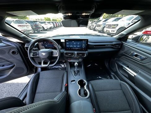 Certified 2026 Ford Mustang Convertible RWD image 16