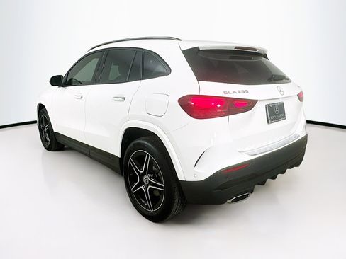 Certified 2025 Mercedes-Benz GLA 250 4MATIC image 5