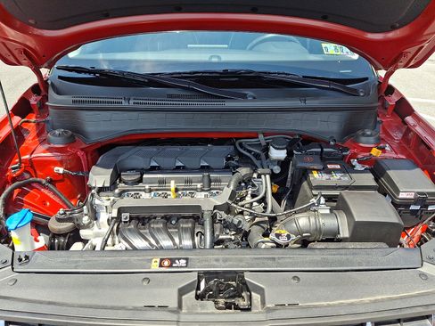 Used 2023 Hyundai Venue Limited FWD image 27