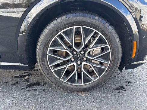 Used 2024 Ford Mustang Mach-E Premium image 12