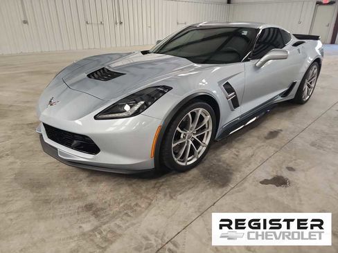 Used 2017 Chevrolet Corvette Grand Sport image 1