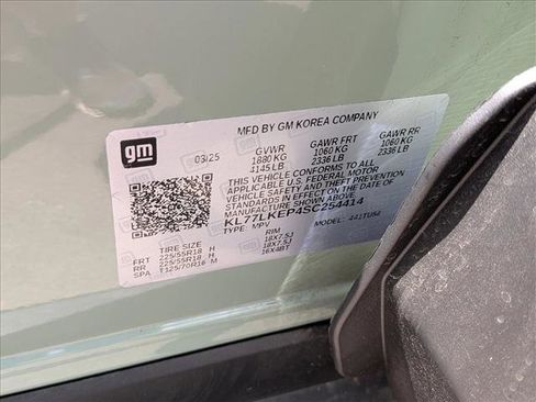 Used 2025 Chevrolet Trax ACTIV FWD image 22