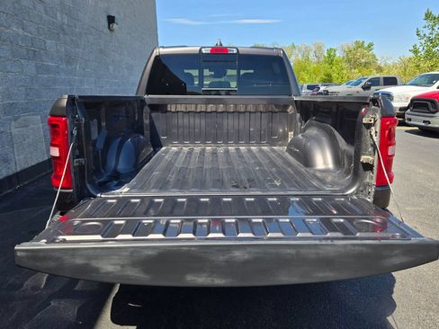 New 2026 RAM 1500 Big Horn AWD/4WD image 11