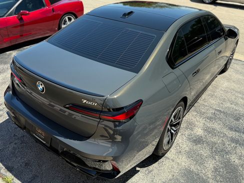 Used 2023 BMW 760i xDrive w/ Executive Package AWD/4WD image 56