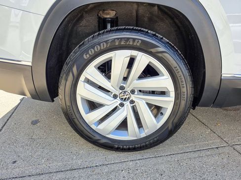 Used 2021 Volkswagen Atlas SEL AWD/4WD image 10