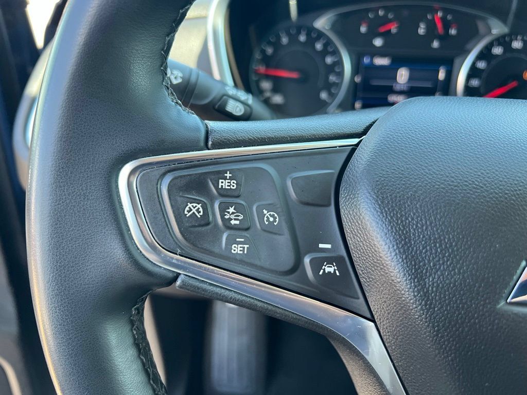 Used 2024 Chevrolet Equinox LT AWD/4WD image 40
