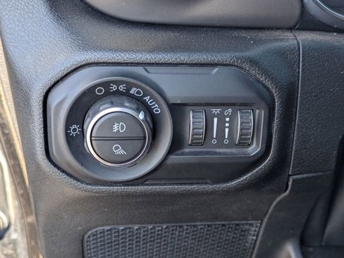 Used 2020 Jeep Gladiator Sport w/ Quick Order Package 24S AWD/4WD image 25