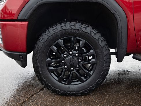 Used 2022 GMC Sierra 3500 AT4 w/ AT4 Preferred Package image 26