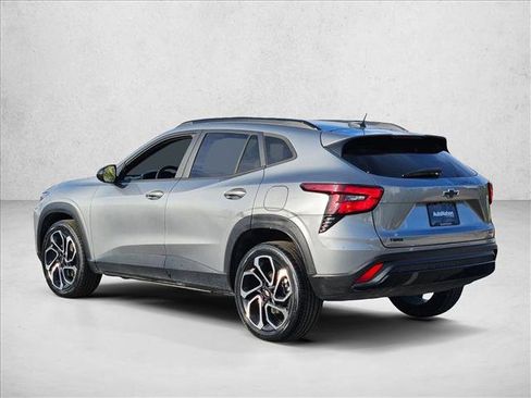 Certified 2024 Chevrolet Trax RS w/ Driver Confidence Package image 7