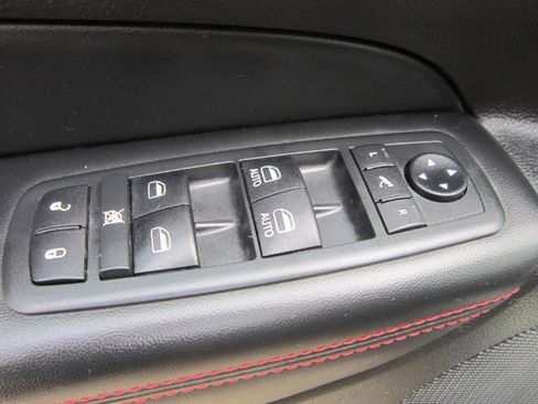 Used 2020 Jeep Grand Cherokee Trailhawk w/ Trailhawk Luxury Group image 36