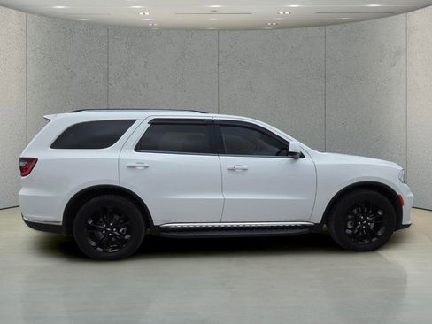 Used 2021 Dodge Durango SXT RWD image 2