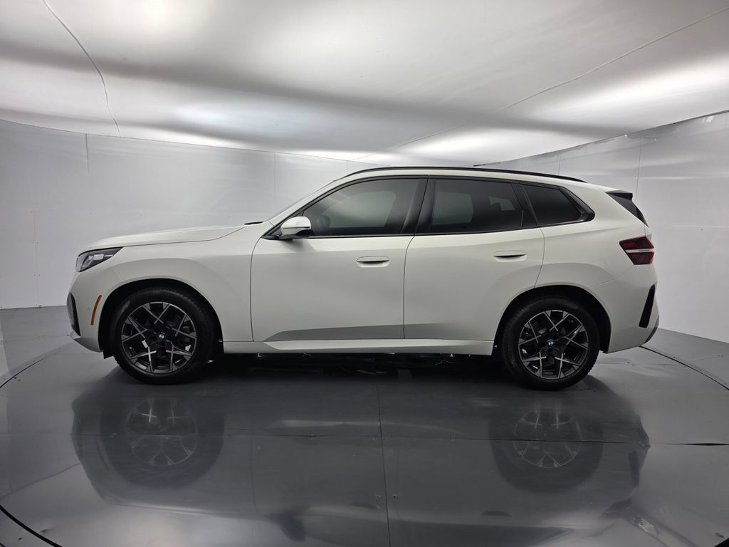 Used 2026 BMW X3 xDrive30i w/ Premium Package AWD/4WD image 7
