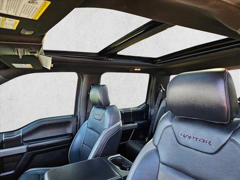 Used 2018 Ford F150 Raptor w/ Equipment Group 802A Luxury image 16