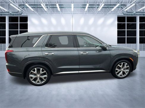 Used 2021 Hyundai Palisade Limited w/ Cargo Package image 8