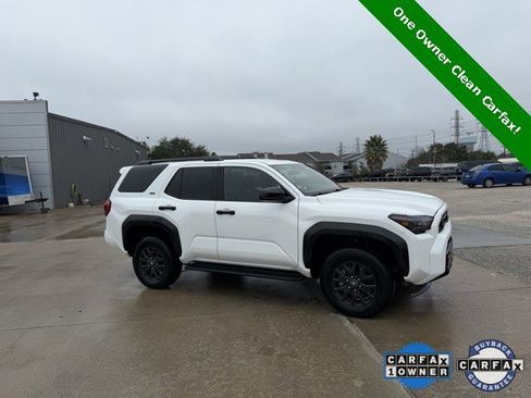 Used 2025 Toyota 4Runner SR5 image 2
