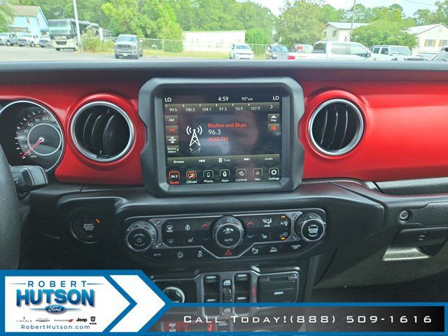 Used 2020 Jeep Gladiator Rubicon AWD/4WD image 15
