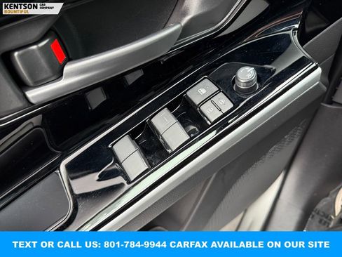 Used 2025 Toyota bZ4X FWD image 22