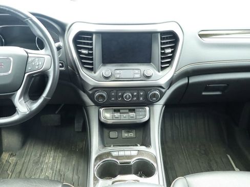 Used 2022 GMC Acadia AT4 w/ Technology Package AWD/4WD image 29