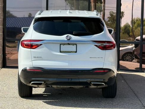 Used 2018 Buick Enclave Essence FWD image 9