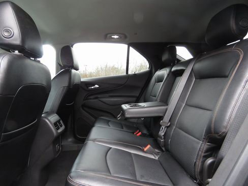 Used 2019 Chevrolet Equinox LT image 20
