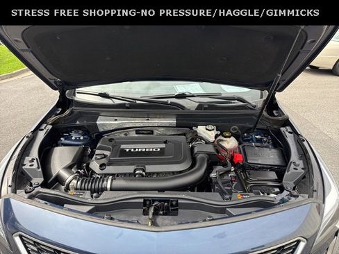 Used 2019 Cadillac XT4 Premium Luxury image 10