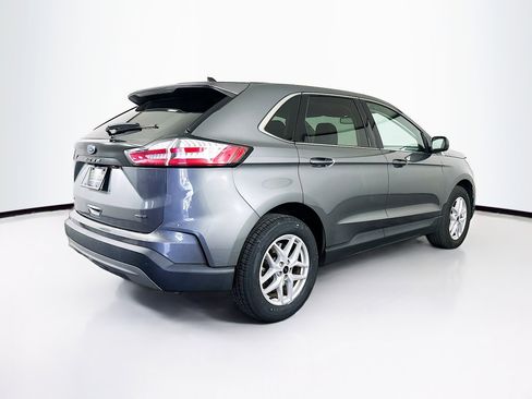 Used 2024 Ford Edge SEL image 9