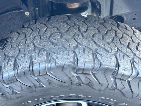 Used 2021 Jeep Wrangler Rubicon w/ Cold Weather Group image 40