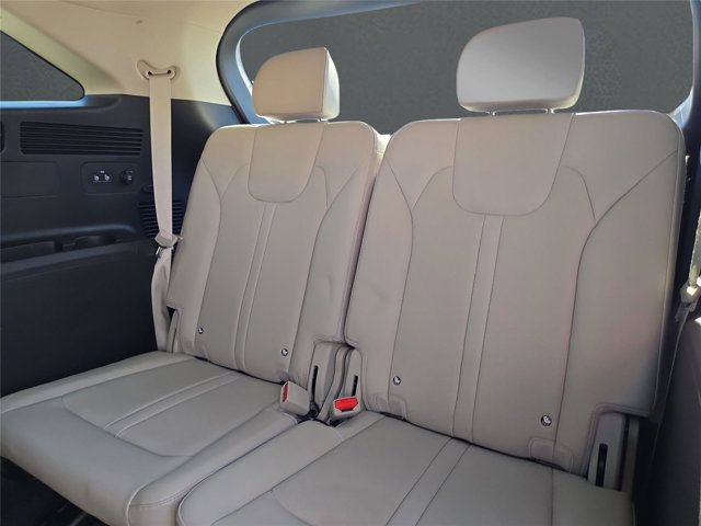 Used 2025 Kia Sorento S w/ Panoramic Sunroof Package FWD image 25