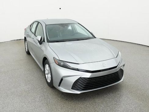 New 2026 Toyota Camry LE image 41