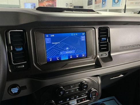 Used 2023 Ford Bronco Black Diamond image 27