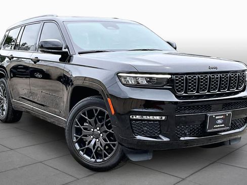 Used 2025 Jeep Grand Cherokee L Summit AWD/4WD image 3