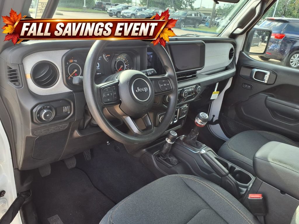 Used 2025 Jeep Wrangler Sport AWD/4WD image 9