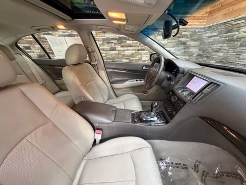 Used 2015 INFINITI Q40 AWD w/ Navigation Package image 17
