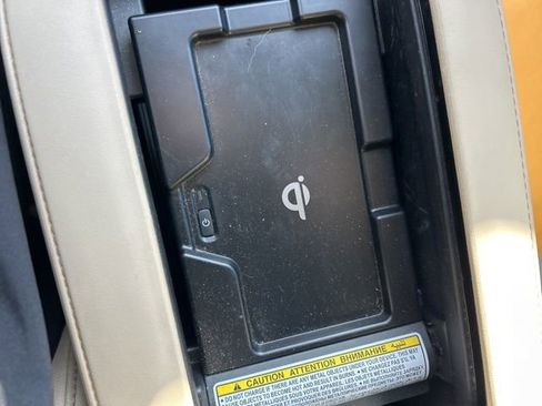 Used 2022 Toyota Highlander Limited image 27