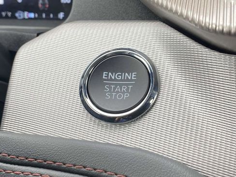 New 2026 Ford Explorer Active w/ Active Comfort Package image 16