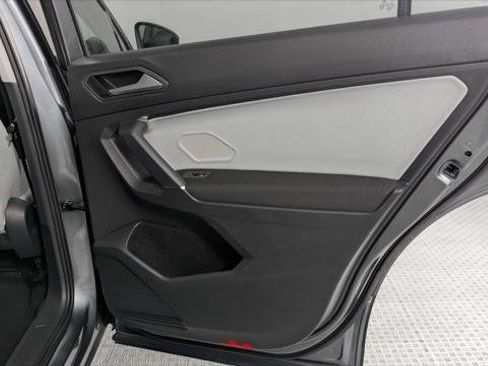 Used 2020 Volkswagen Tiguan S FWD image 19