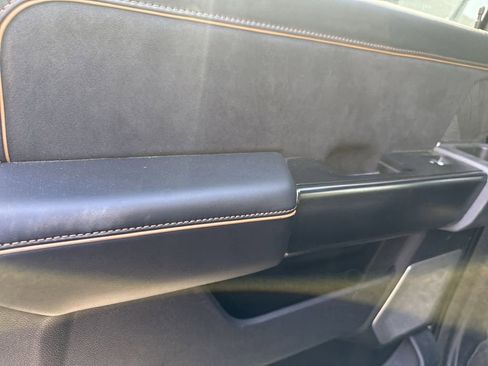 Used 2024 Ford F250 Platinum image 15