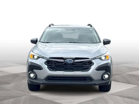 Used 2024 Subaru Crosstrek 2.0i Premium AWD/4WD image 3