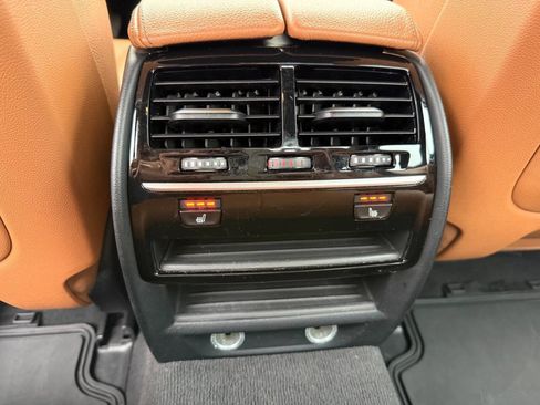 Used 2017 BMW 530i xDrive image 14