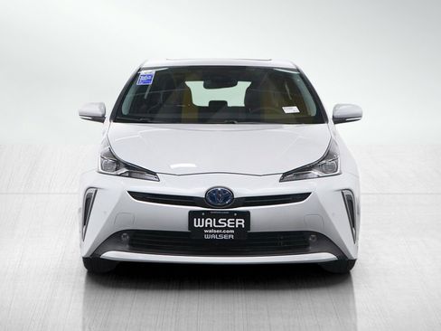 Used 2022 Toyota Prius Limited w/ Premium Convenience Package image 8
