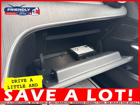 Used 2024 Mercedes-Benz C 300 Sedan image 35