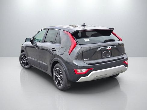 New 2026 Kia Niro LX FWD image 6