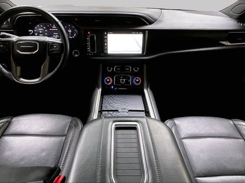 Used 2023 GMC Yukon Denali RWD image 15