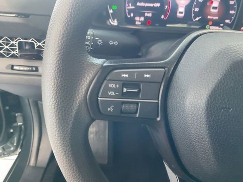 Certified 2023 Honda Accord LX image 8