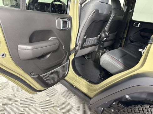 New 2026 Jeep Wrangler Rubicon image 17