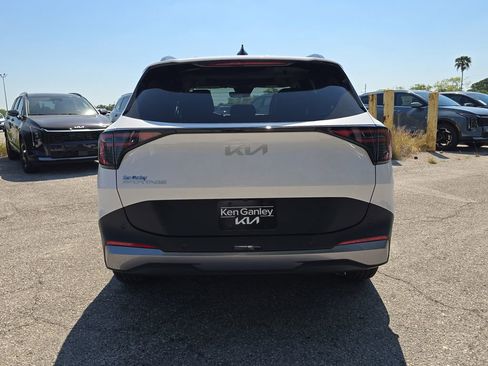 New 2026 Kia Sportage EX image 7