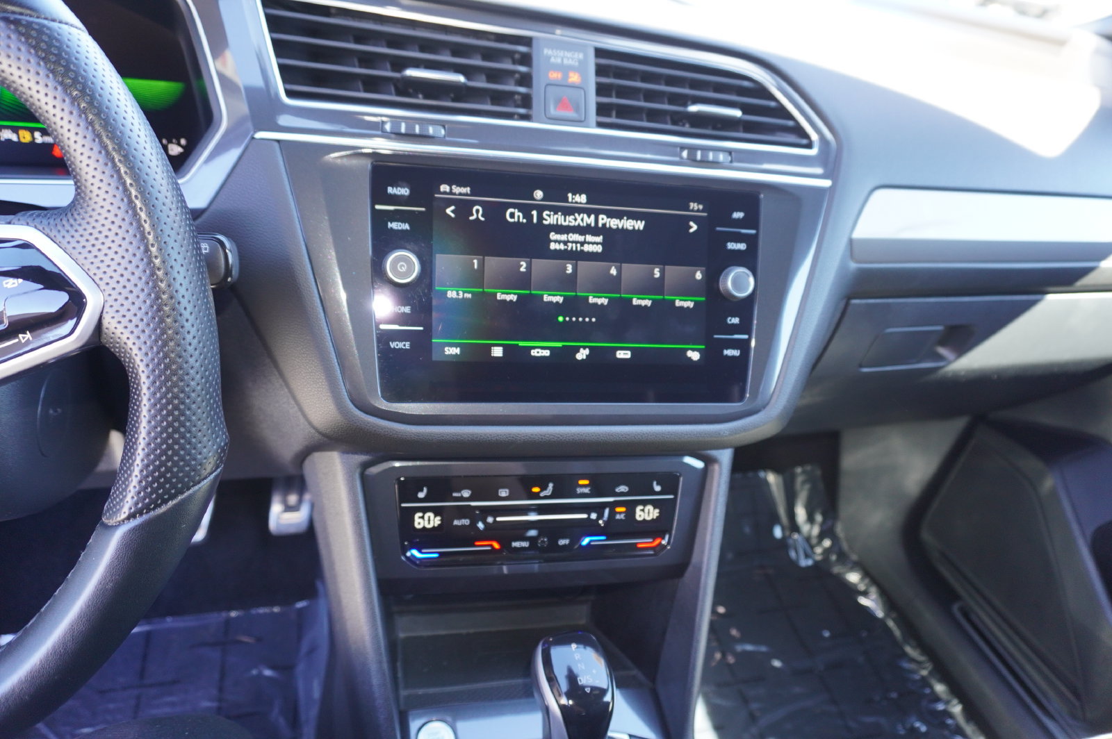 Used 2023 Volkswagen Tiguan SE R-Line AWD/4WD image 14